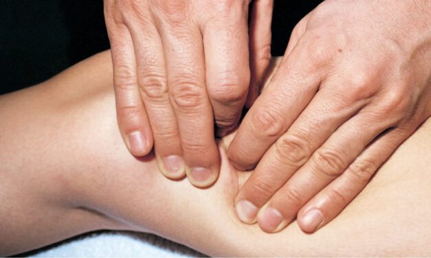 La Biokinergie, une technique de soins manuelle pour soulager les maux du dos…