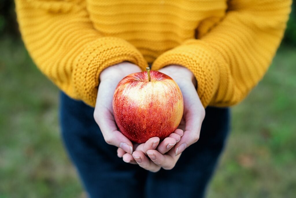 manger-une-pomme-par-jour-pour-lutter-contre-le-cholesterol