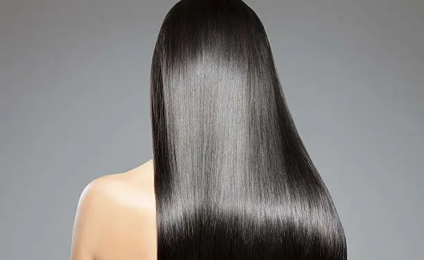 Je veux des cheveux lisses