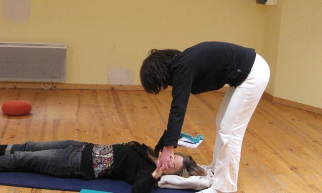 Relaxation méditative par le toucher : le 2 en 1 des effets de la relaxation et de la méditation