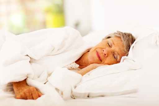 Pourquoi les seniors dorment-ils moins bien ?