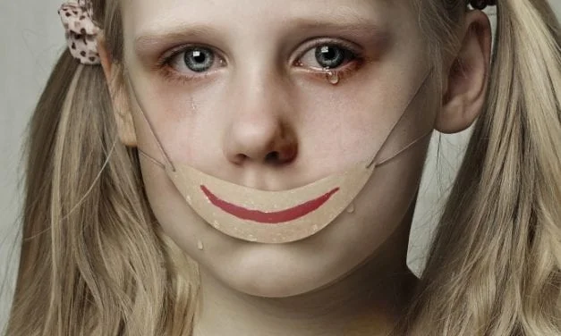 Maltraitance faite aux enfants, bisez-le silence!