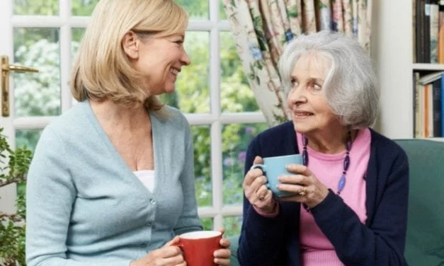 Bénéficier d’un service d’aide à domicile quand on a Alzheimer