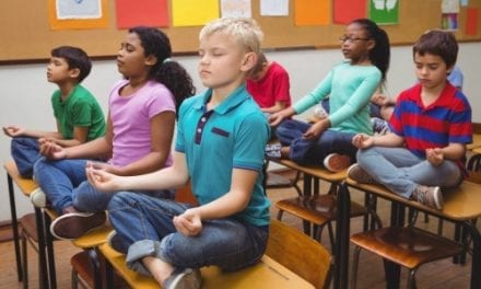 La méditation pour apaiser les élèves