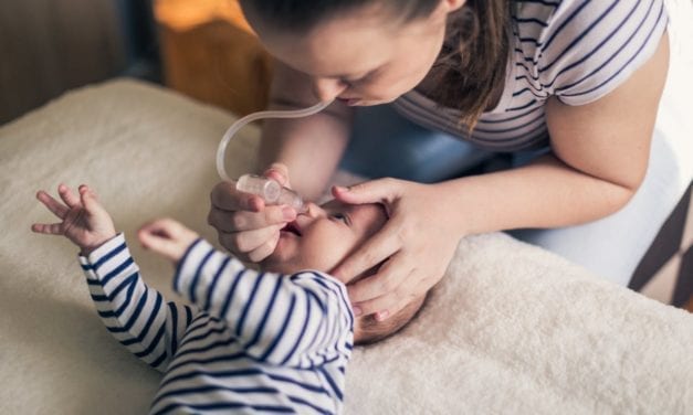 Bronchiolite aiguë : lavage de nez et surveillance active