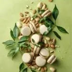 Infiniment amande le nouveau macaron de Pierre Hermé