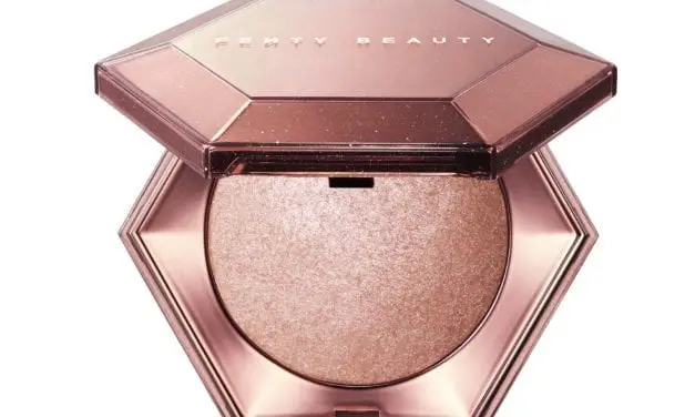 Rihanna présente son nouveau Diamond Bomb All-Over