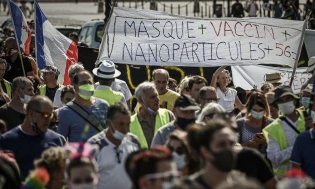 Anti-vax, anti-5G, même combat ?