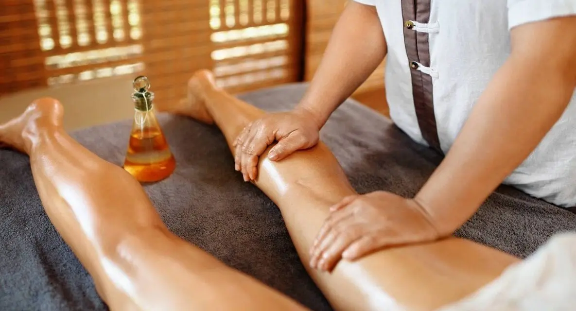 Professionnels du bien-être : les formations massages ont plus que jamais le vent en poupe