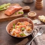 Saumon mi-cuit et risotto de sarrasin aux légumes de saison
