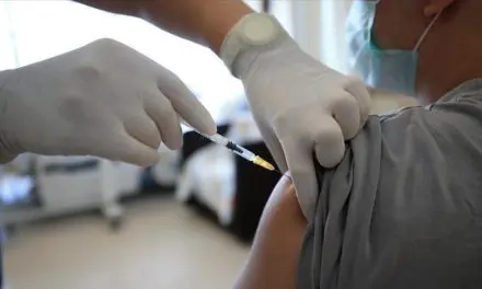 Vaccination obligatoire contre le covid-19 : le texte rejeté en commission au Sénat