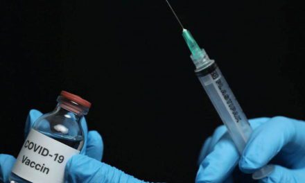 Covid-19 : l’EMA recommande la dose de rappel dès trois mois après la dernière injection
