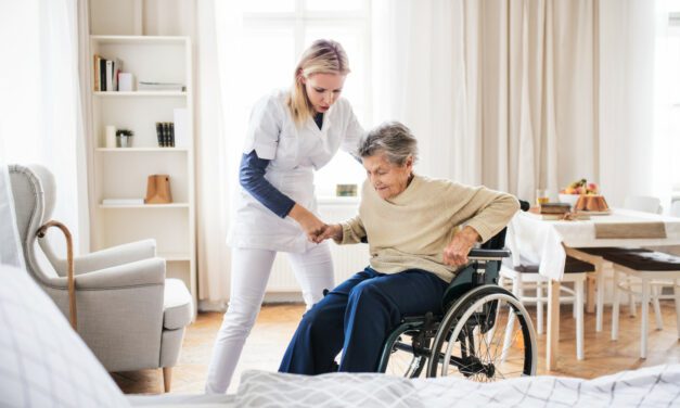 Aides à l’autonomie des personnes âgées : qui paie quoi ?