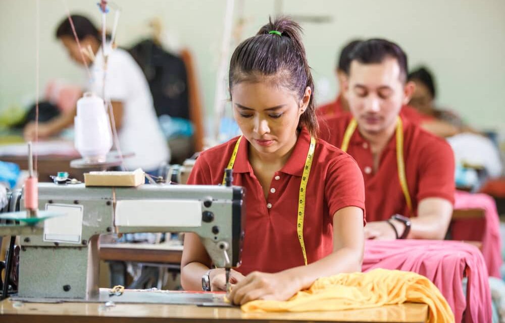 Lancement de l’initiative « Good Clothes, Fair Pay » pour exiger des salaires vitaux pour ceux et celles qui fabriquent nos vêtements