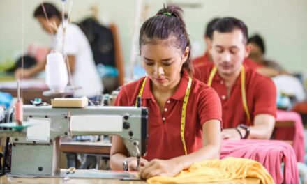 Lancement de l’initiative « Good Clothes, Fair Pay » pour exiger des salaires vitaux pour ceux et celles qui fabriquent nos vêtements