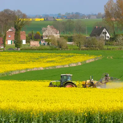 Riverains exposés aux pesticides : des failles très inquiétantes dans la règlementation