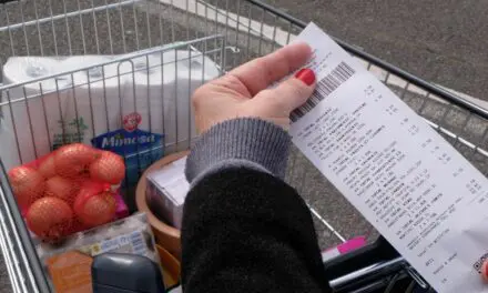 Arnaques supermarchés : Foodwatch dévoile les tromperies des formats maxis