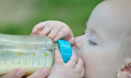 Bisphénols : Pourquoi tardons-nous à les interdire dans les produits pour bébé et les contenants alimentaires ?