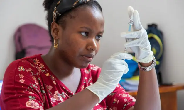 Révolution dans la lutte contre le paludisme : un vaccin innovant fait son entrée !