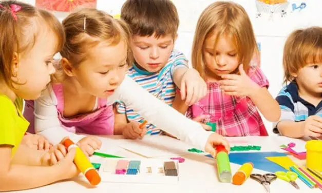 Les jeux coopératifs pour enfants : pourquoi sont-ils essentiels pour leur développement ?