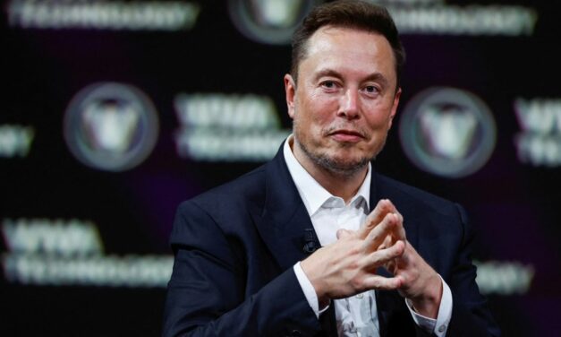 Elon Musk prévoit d’implanter les premiers implants cérébraux chez un être humain dès 2023 : une révolution technologique en perspective !