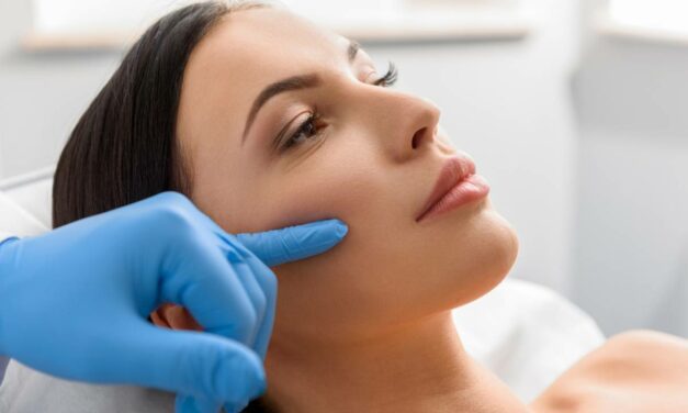 La chirurgie esthétique de rajeunissement : n’ayez plus peur de franchir le pas !