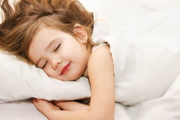Les siestes et le développement cérébral de votre enfant