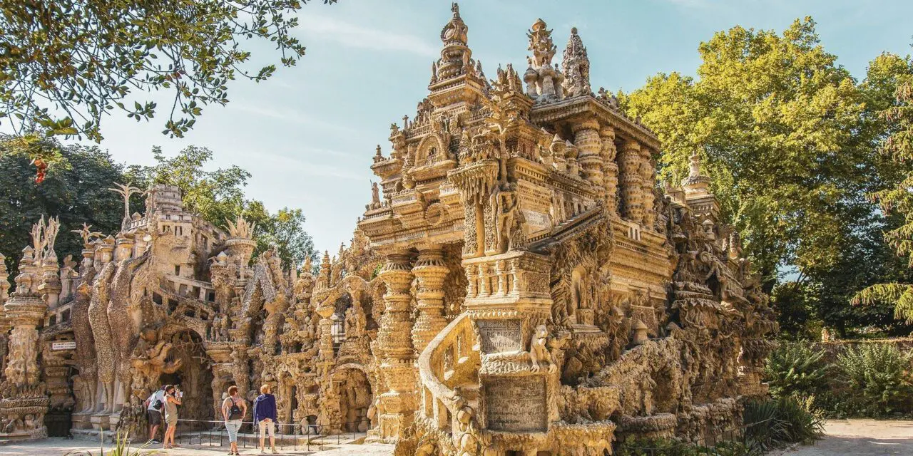 Découvrez les lieux insolites en France grâce à ChatGPT !