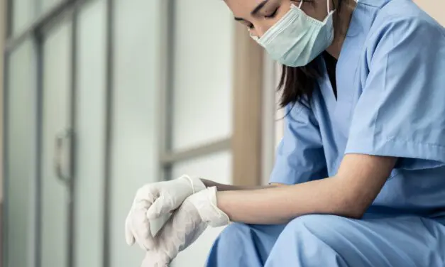 Près de la moitié des infirmières hospitalières quittent l’hôpital ou changent de métier après 10 ans de carrière