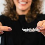 Pourquoi miser sur un aligneur dentaire pour corriger votre dentition ?