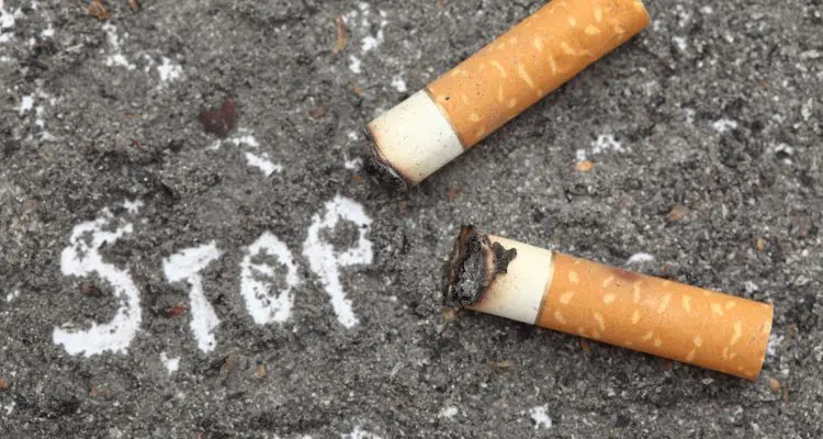 L’OMS frappe fort : vers une Interdiction mondiale des filtres de cigarette ?