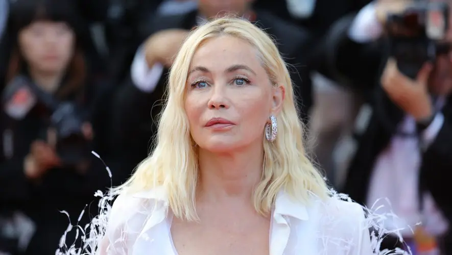 Emmanuelle Béart révèle avoir été victime d’inceste