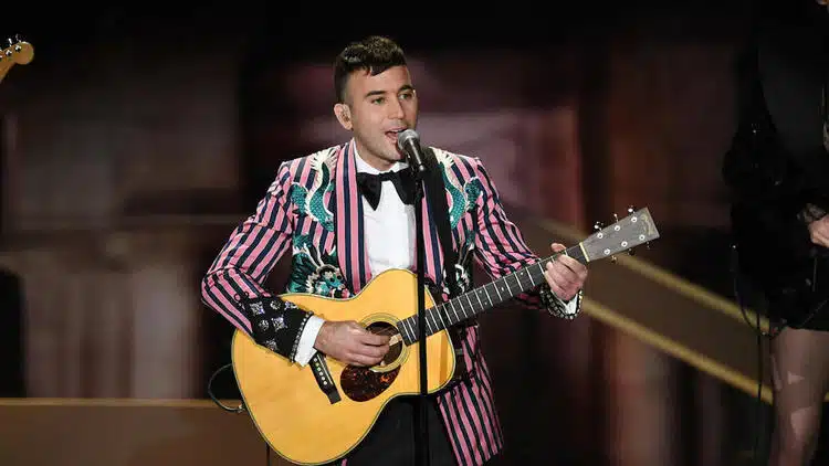 Syndrome de Guillain-Barré : Sufjan Stevens face à cette épreuve Inattendue en 2023 !