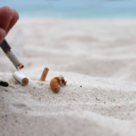 Interdiction de fumer sur les plages et parcs – Cigarettes à 12€