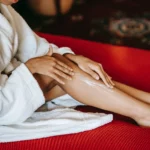 Soins du corps nourrissants et hydratants pour combattre le froid hivernal