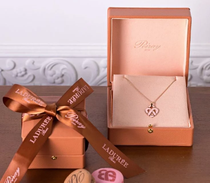 Fête des Mères 2025 : 10 idées cadeaux originales pour célébrer les mamans