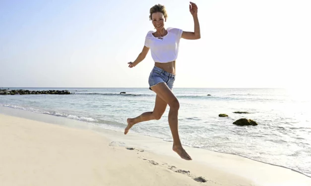 Exercices à faire sur la plage pour se muscler cet été