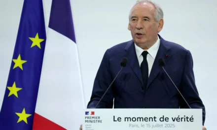 Budget santé 2026 : Bayrou met la pression sur les patients