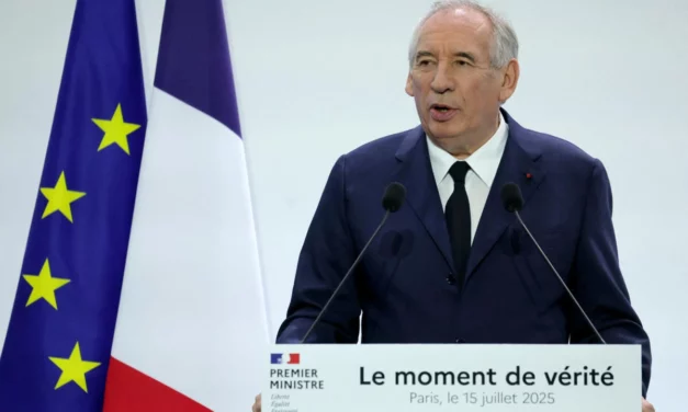 Budget santé 2026 : Bayrou met la pression sur les patients