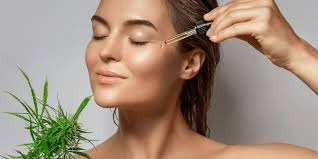 Conseils cosmétique et beauté : comment intégrer le CBD dans vos rituels et soins esthétiques ?