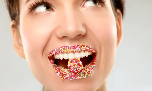 Pourquoi quand je mange du sucre j’ai mal aux gencives ?