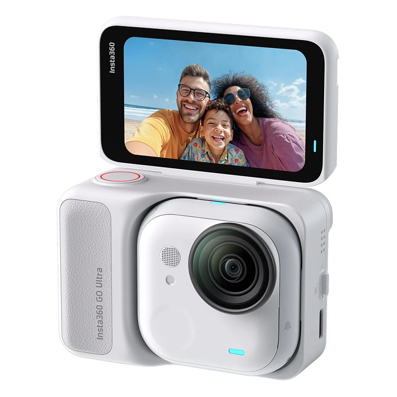 Caméra Insta360 GO Ultra compacte et mains libres, idéale pour capturer les moments du quotidien en 4K
