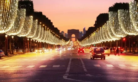 Illuminations de Noël à Paris 2025 : les plus beaux lieux à voir