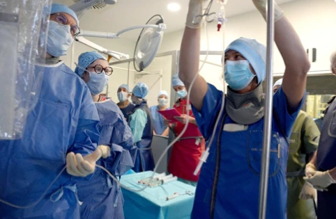 Première en France : une double greffe rein-pancréas met fin à la dialyse d’un patient diabétique