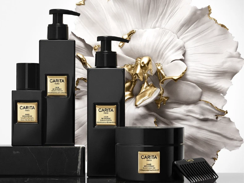 Gamme Carita Hair Rejuvenic composée de deux shampoings, d’un masque et d’une huile